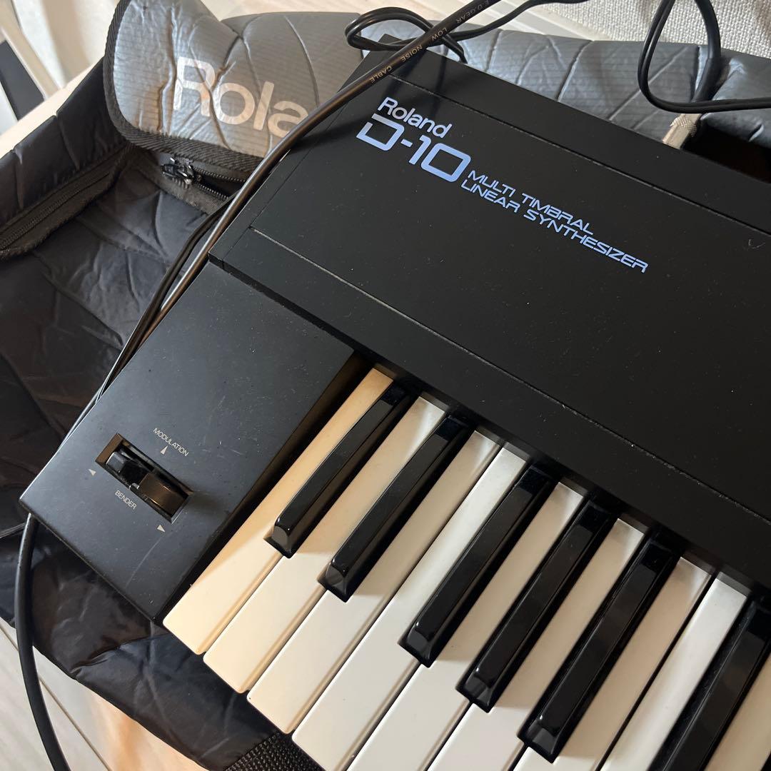 Roland D-10 ローランド シンセサイザー61鍵 マルチ キーボード