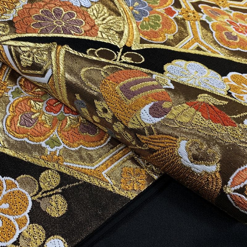 301y9◆古典柄 袋帯 正絹 宝尽くし梅竹花菱蝶々蜀江文◆美品 成人式