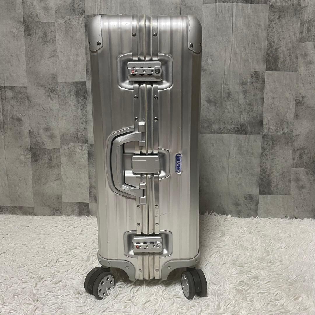 リモワ　トパーズ　4輪　63L シルバー　スーツケース　大容量　マルチホイール