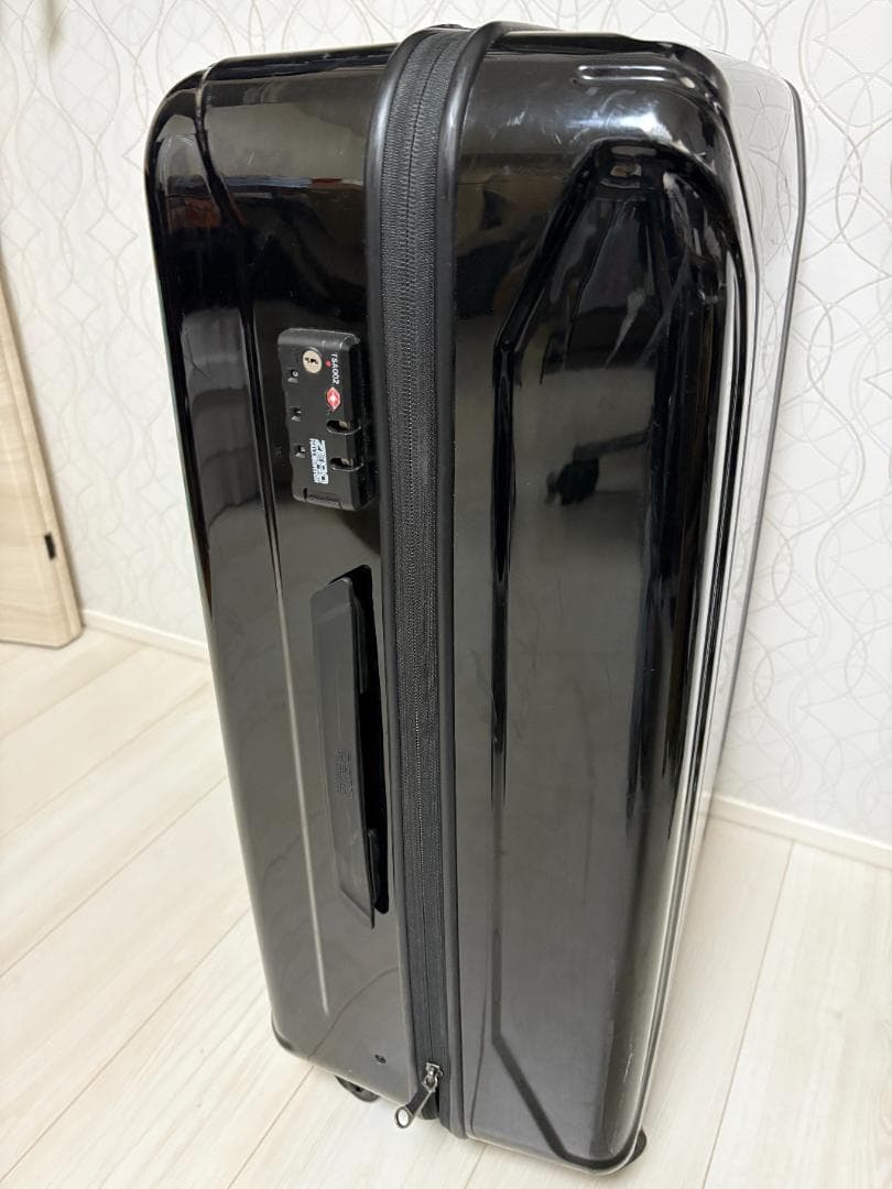 ZERO HALLIBURTON/ゼロハリバートン スーツケース ブラック70L