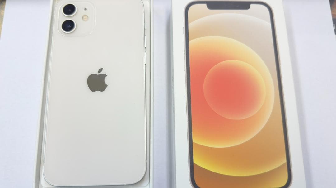 Apple iPhone 12 ホワイト 本体 64G