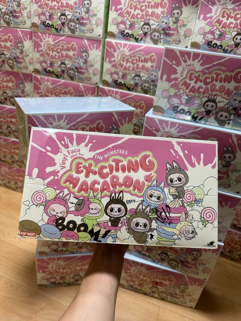 THE MONSTERS Exciting Macaron ぬいぐるみ10セット