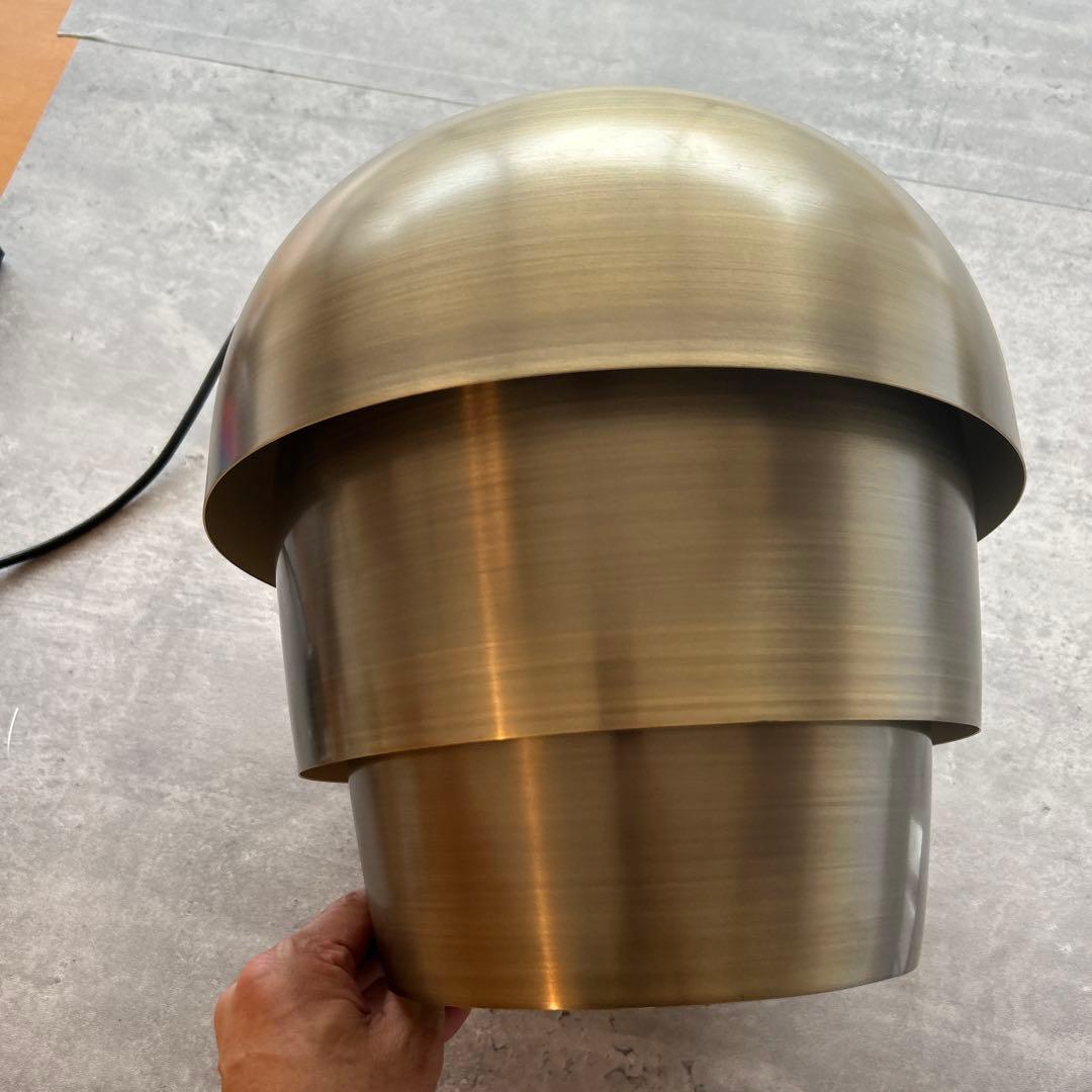 ボーコンセプト　パインコーン　ペンダントライト