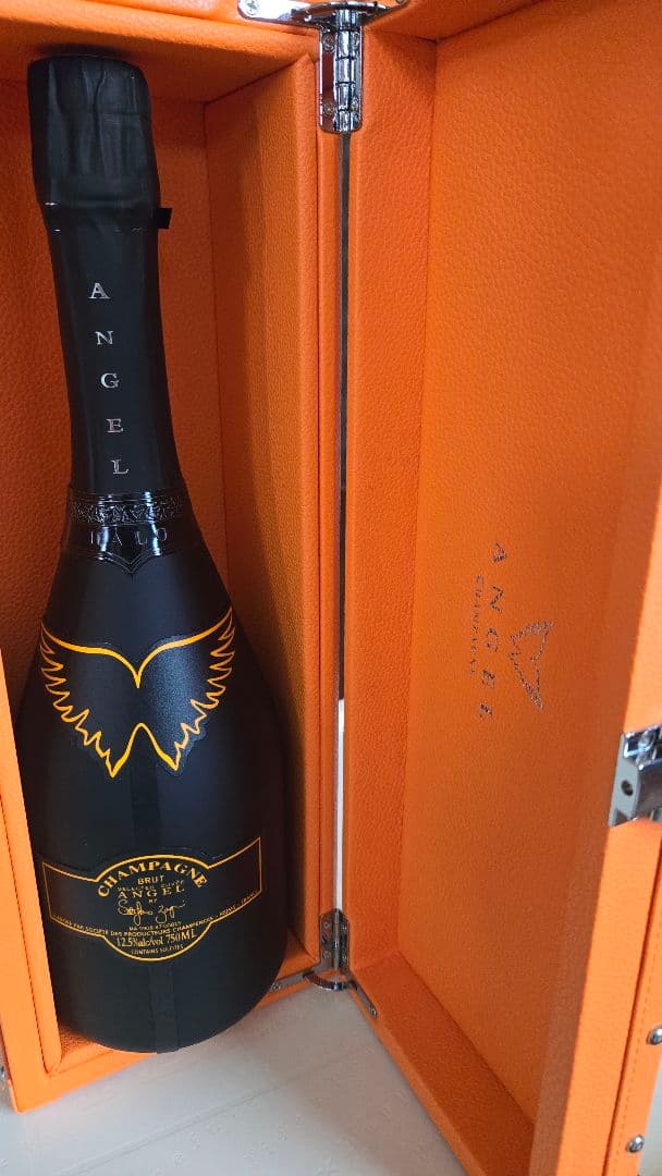 ANGEL シャンパン オレンジケース入り