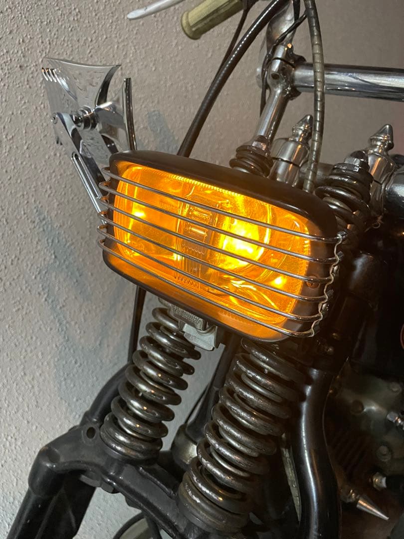 バードゲージ ヘッドライト オートマック社製