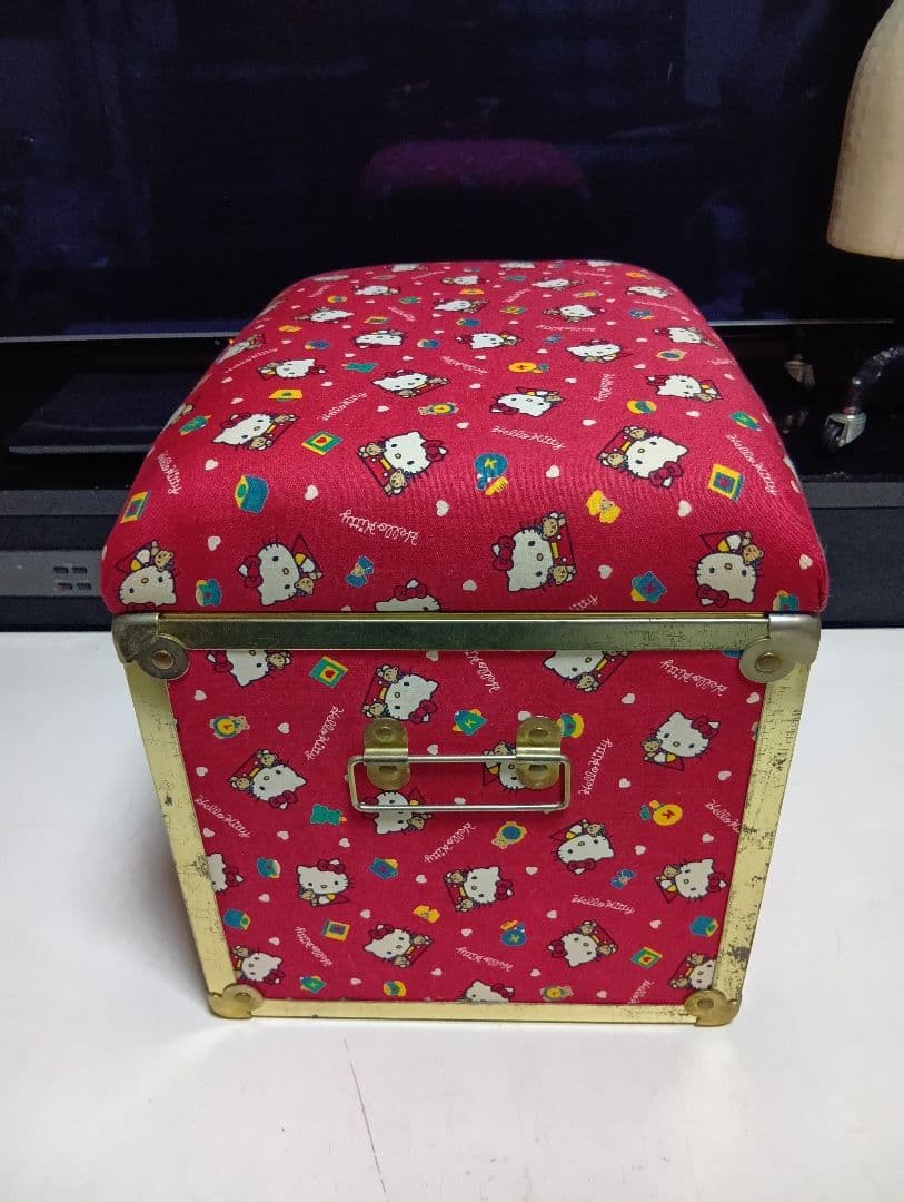 希少　1970's　初代　ハローキティ　コレクション　　ボックス　スツール