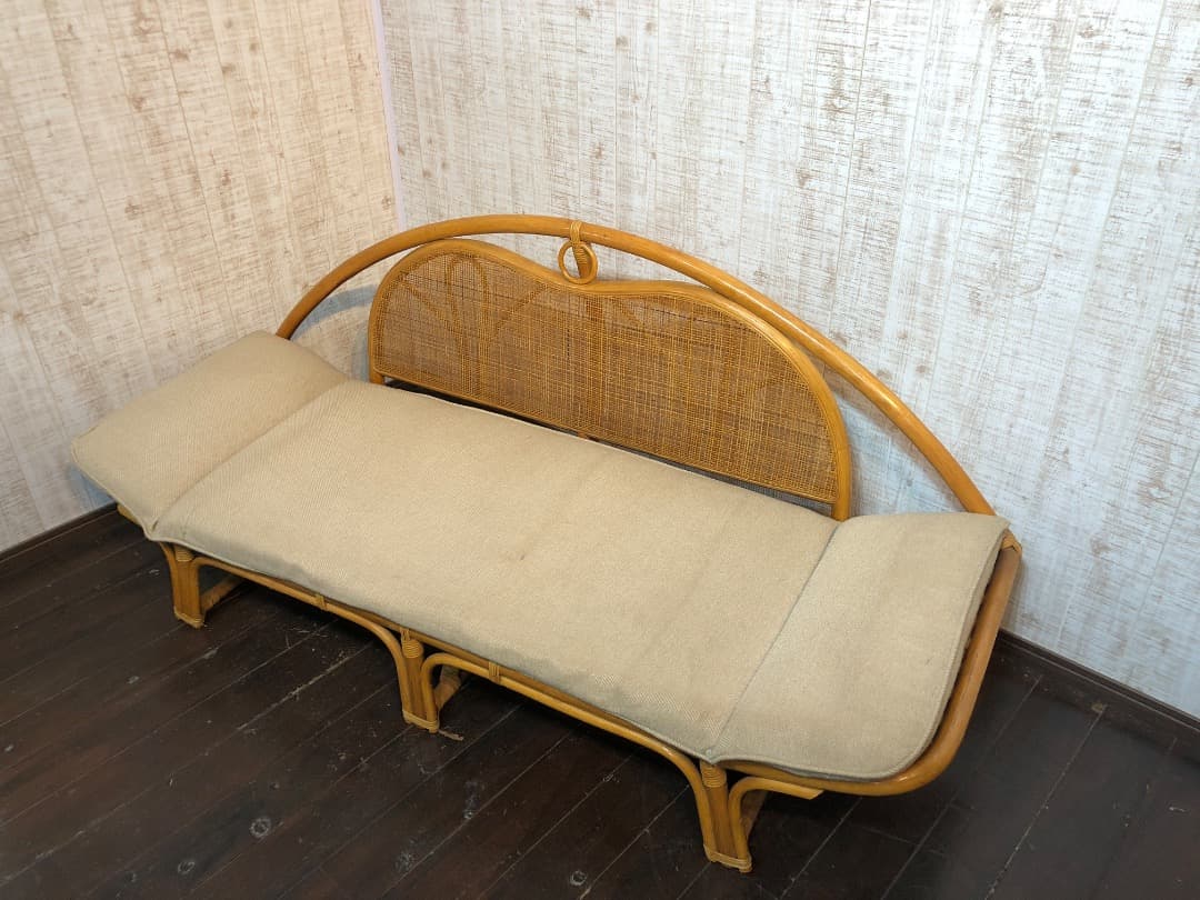 【手渡し価格】かわいい〜✨️　ラタンのソファ　 二人がけ♪　藤家具 古民具