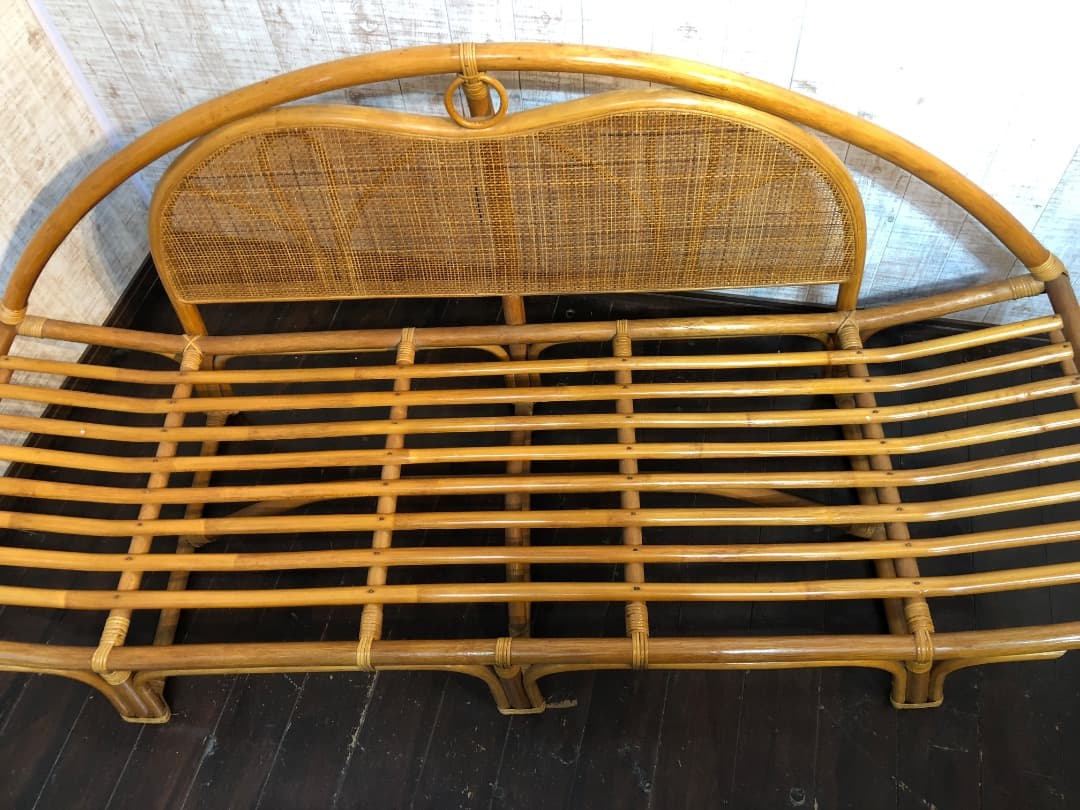 【手渡し価格】かわいい〜✨️　ラタンのソファ　 二人がけ♪　藤家具 古民具