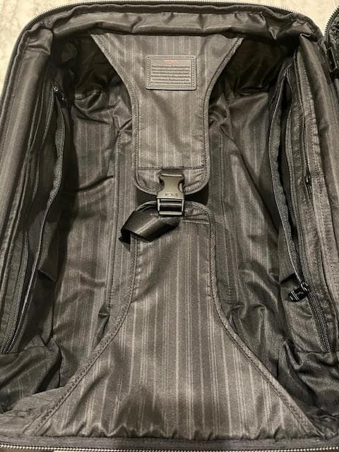 【美品】TUMI 22909DH Alpha キャリーケース 機内持ち込み可