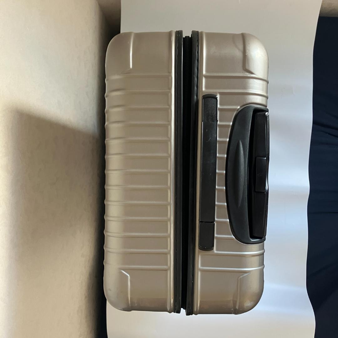 RIMOWA　リモワ　サルサ　キャリーケース　4輪　約63㍑