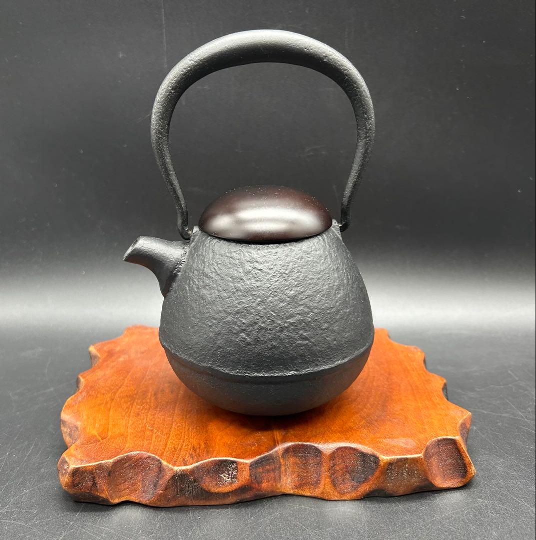 南部鉄器　急須　Roji ロジアソシエイツ　鉄瓶　たまごのこ　木蓋