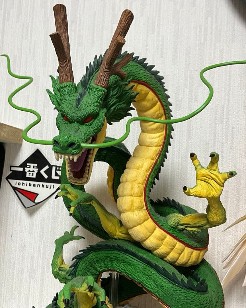ドラゴンボール　神龍　フィギュア