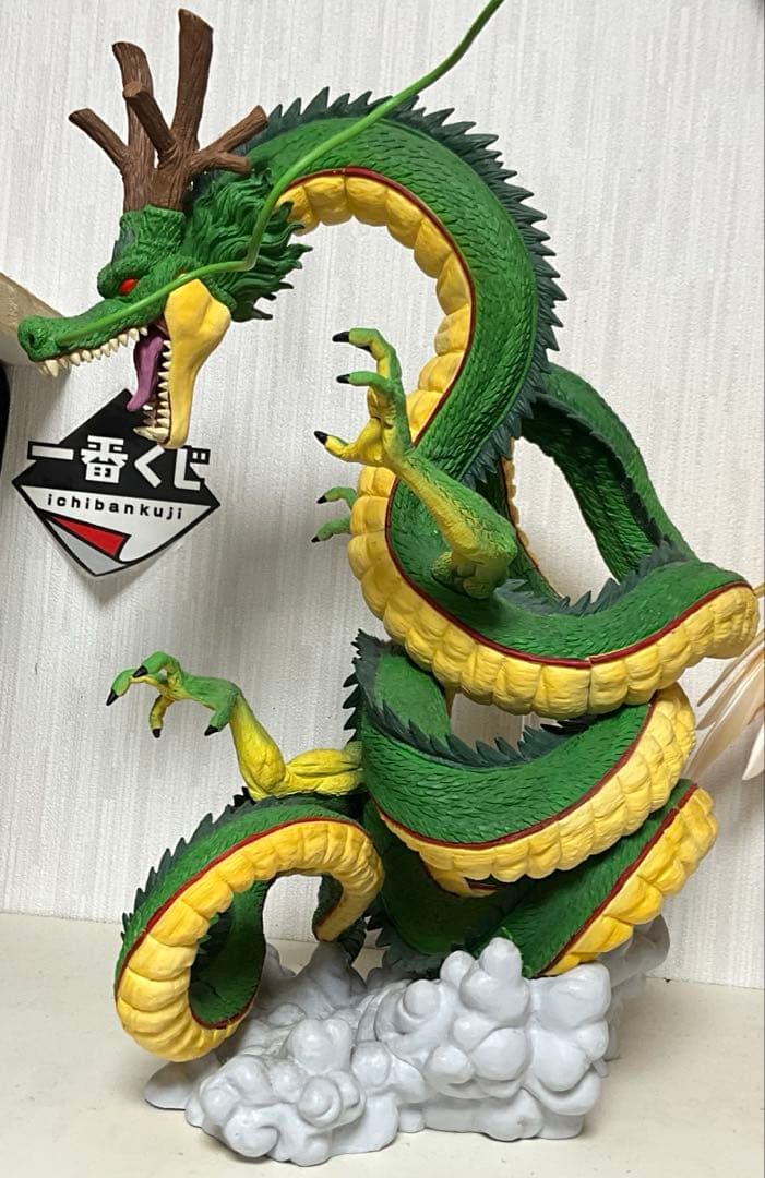 ドラゴンボール　神龍　フィギュア