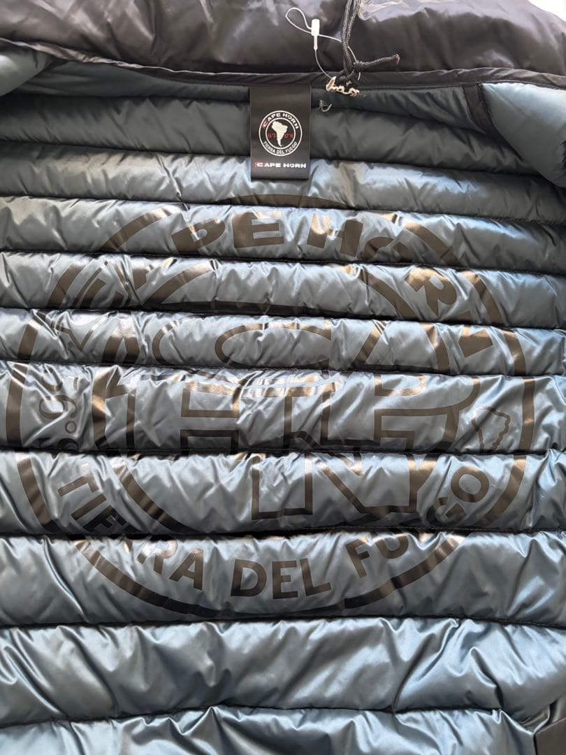 【新品】CAPE HORN ケープホーンダウンベスト ROCA 48