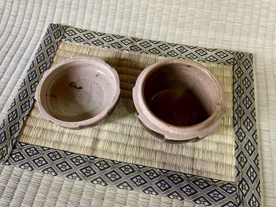 濱田晋作　黒釉面取蓋物