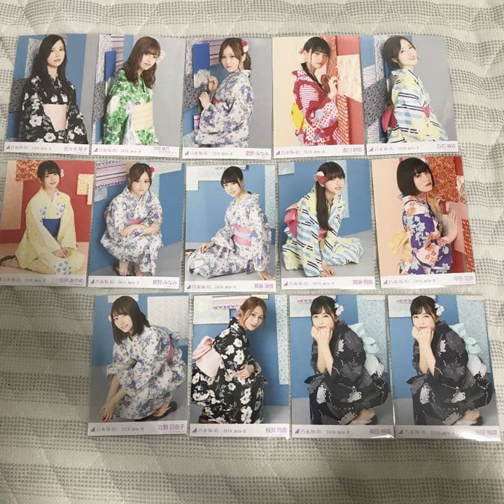 浴衣 レアポーズ 壁 座り