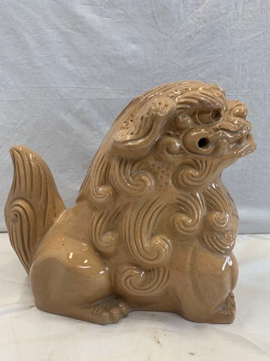獅子　シシ　狛犬　シーサー　焼物