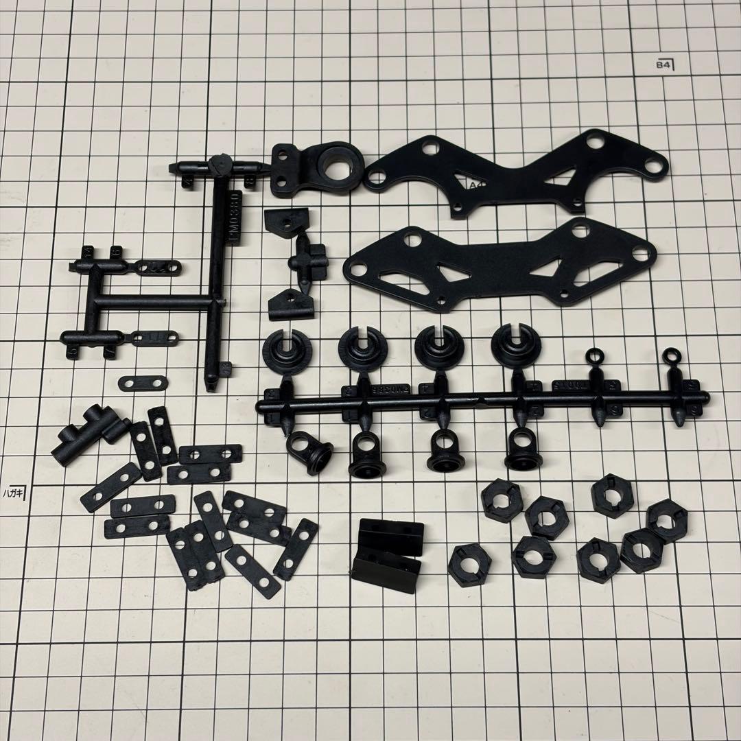INFINITY IF15 1/10GP ツーリングカーシャーシ