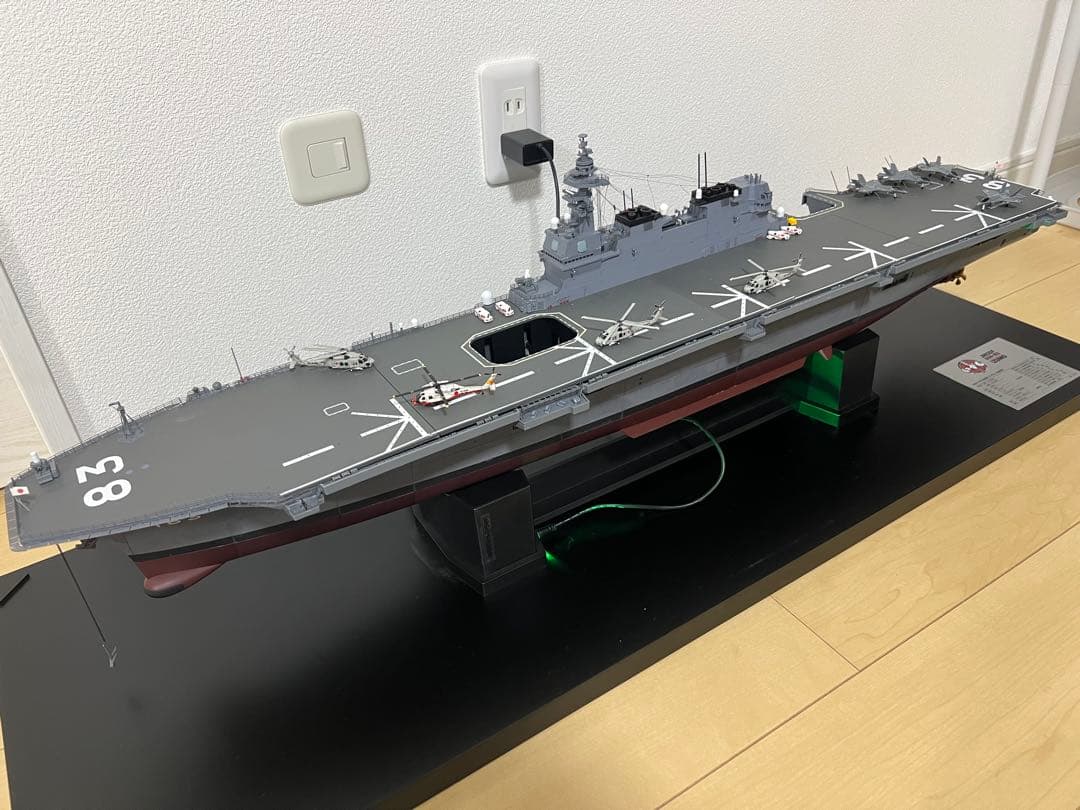 【完成品】護衛艦いずもをつくる ディスプレイケース アダプター付き