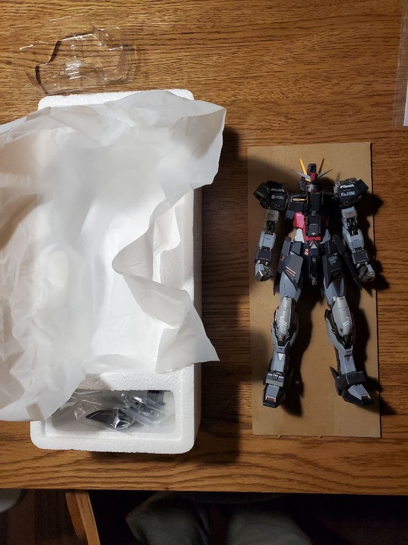 メタルビルド　ストライクノワールガンダム （オルタナティブストライク Ver.）