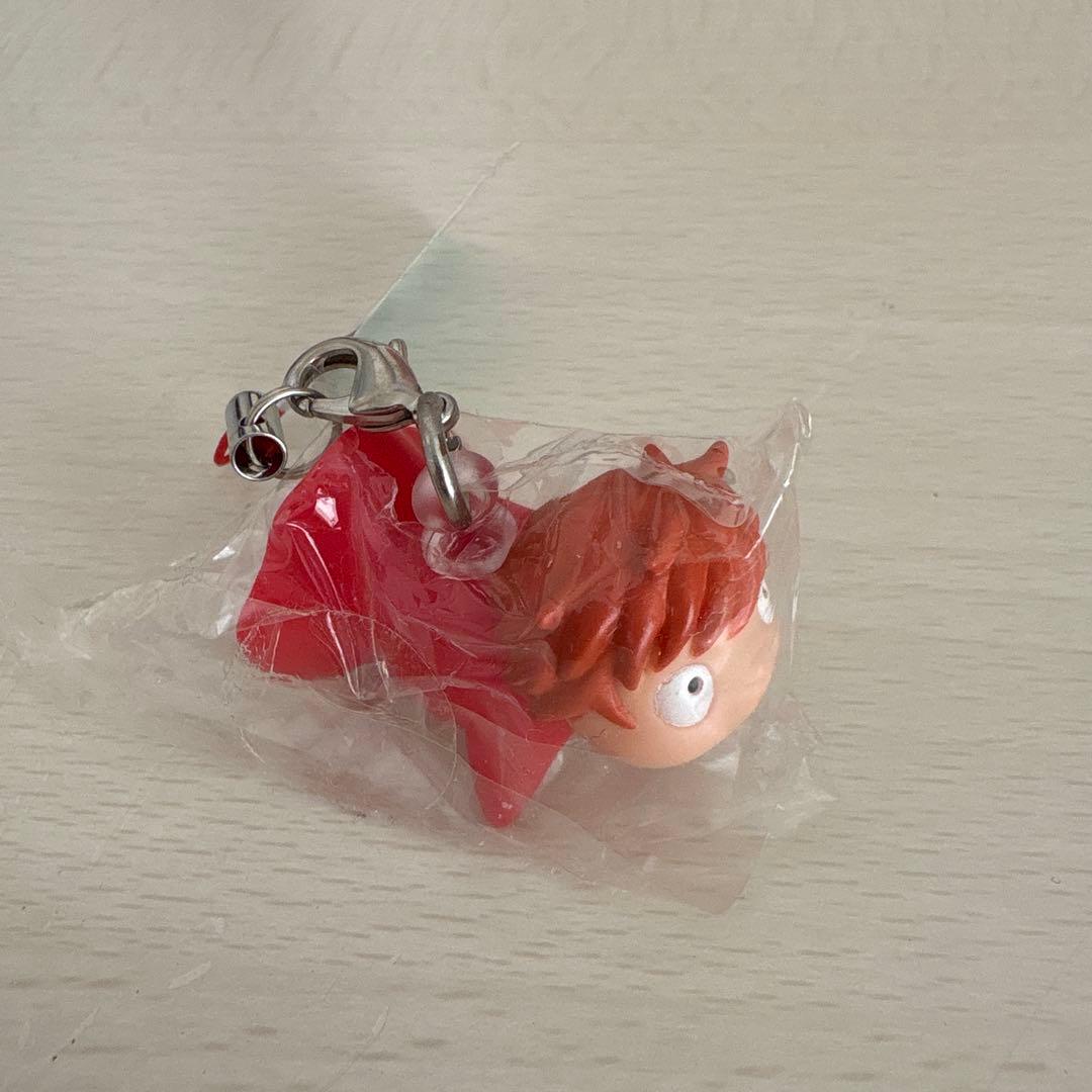 崖の上のポニョソフビキーホルダーおさかなポニョ　　ポンポン舟アクアキーホルダー