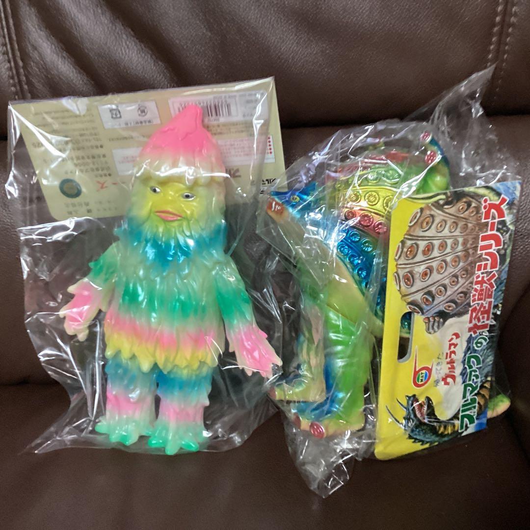 ブルマァク 蓄光ザザーン＆タッコング　レアカラー　美品