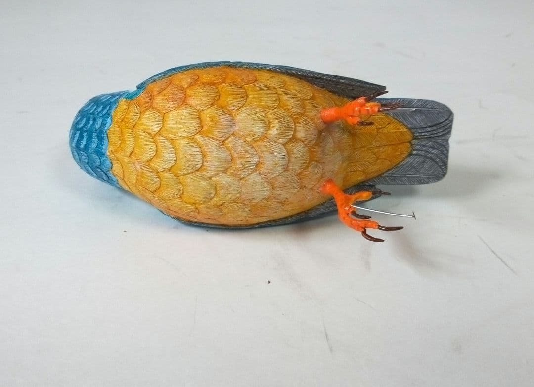 バードカービング　カワセミ（メス）