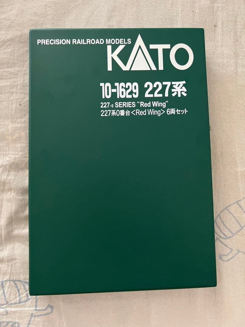 KATO 227系0番台<Red Wing> Nゲージ　(6 LEDを搭載)