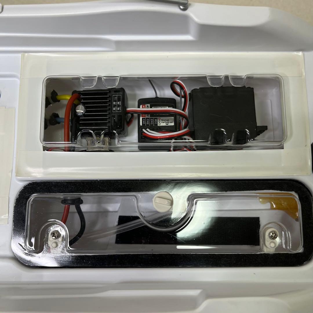 京商 EP マジェスティ600 レディセット 電動クルーザー ラジコン ボート