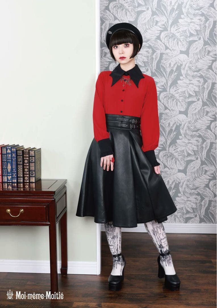 クロスローズ合皮スカート(サンプル品)