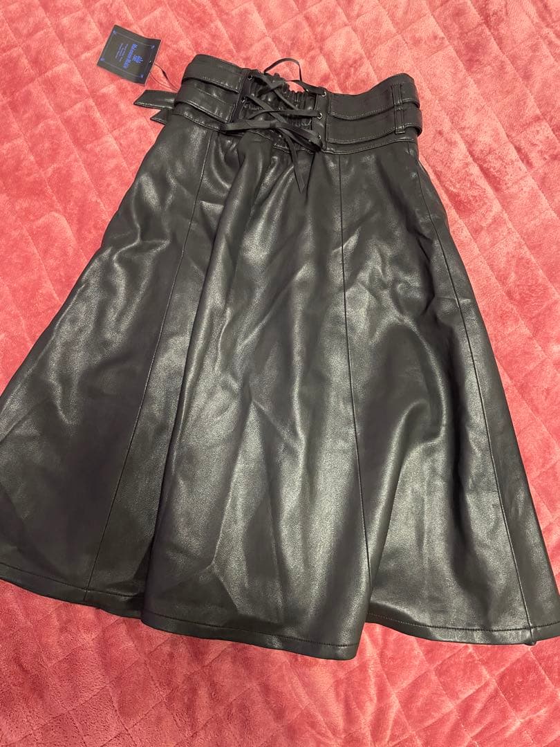 クロスローズ合皮スカート(サンプル品)