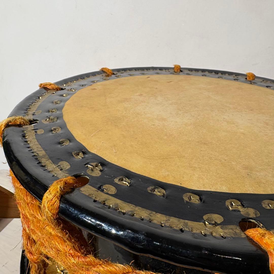 中型 和太鼓 黒・金 スタンド付き　Japan ビンテージ　骨董