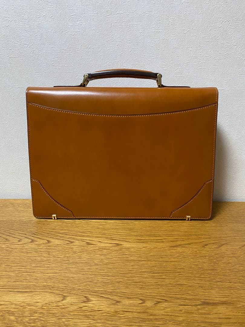 Aquascutum アクアスキュータム　ビジネスバック /ブリーフケース