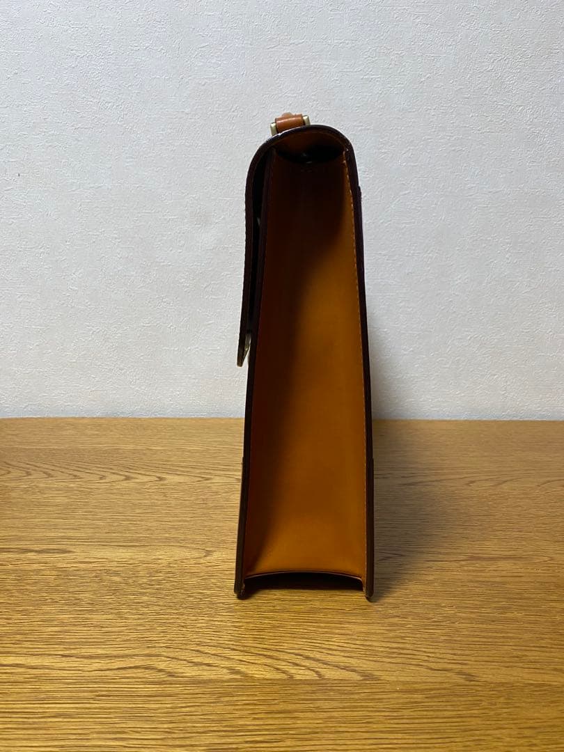 Aquascutum アクアスキュータム　ビジネスバック /ブリーフケース