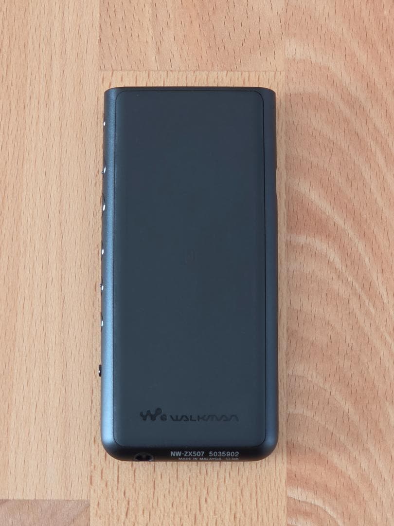 SONY ウォークマン NW-ZX507　専用レザーケース＋おまけ付き