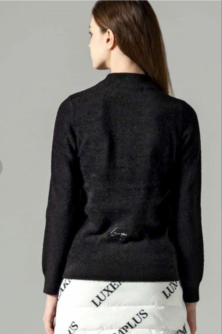 新品☆LUXEAKMPLUS☆フラッフィーニット&スカートセットアップ上下M黒