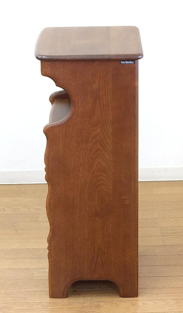 美品 カリモク コロニアル コンソールテーブル キャビネット 収納 飾り台