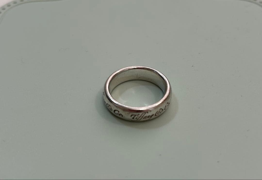 Tiffany & Co. シルバーリング ノーツ　筆記体