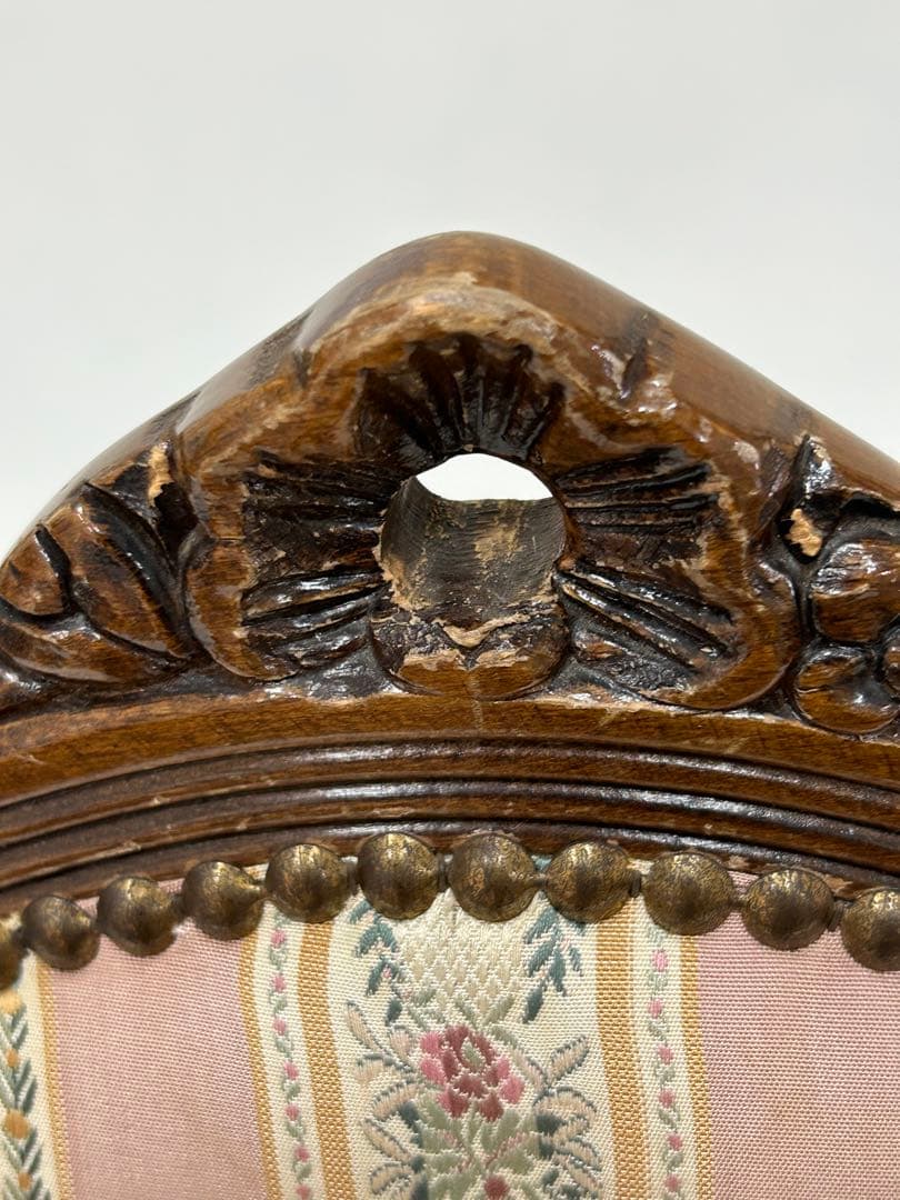 ロココ調西洋風木製椅子 ピンクとクリーム