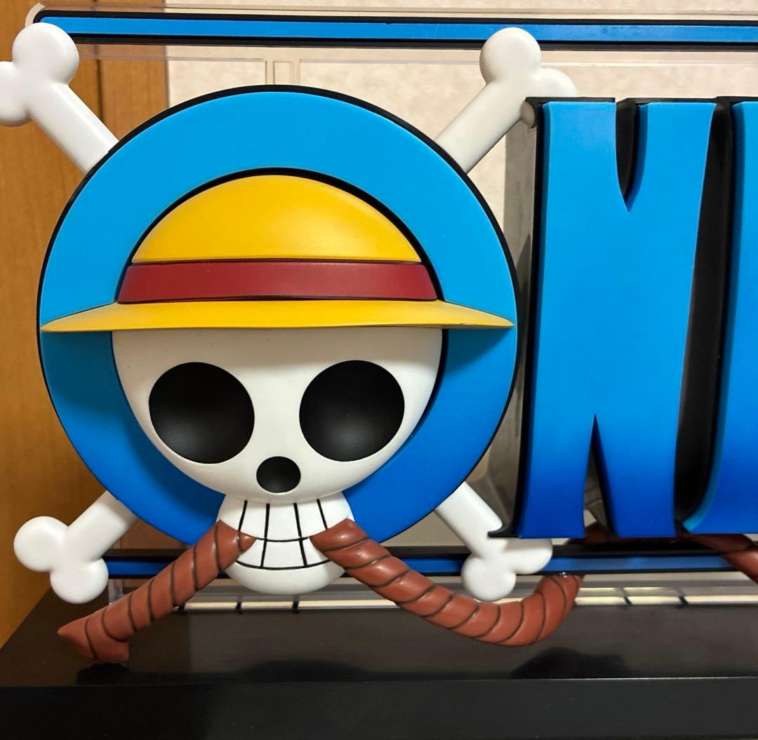 ワンピース　一番くじ フィギュア　ロゴ THE GIGANT NAME