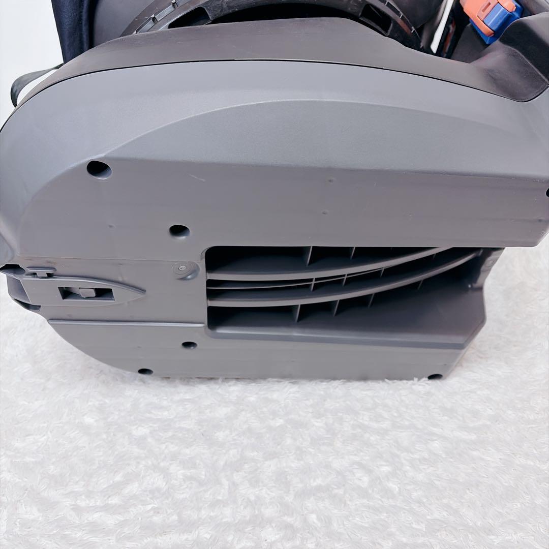 Combi コンビ クルームーヴ シンプライト シートベルト固定　新生児対応