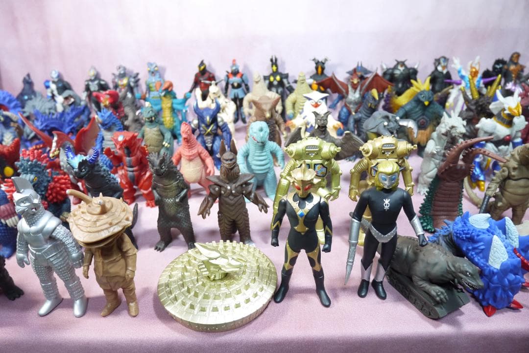 ウルトラ怪獣シリーズ500　怪獣ソフビ　83体セット