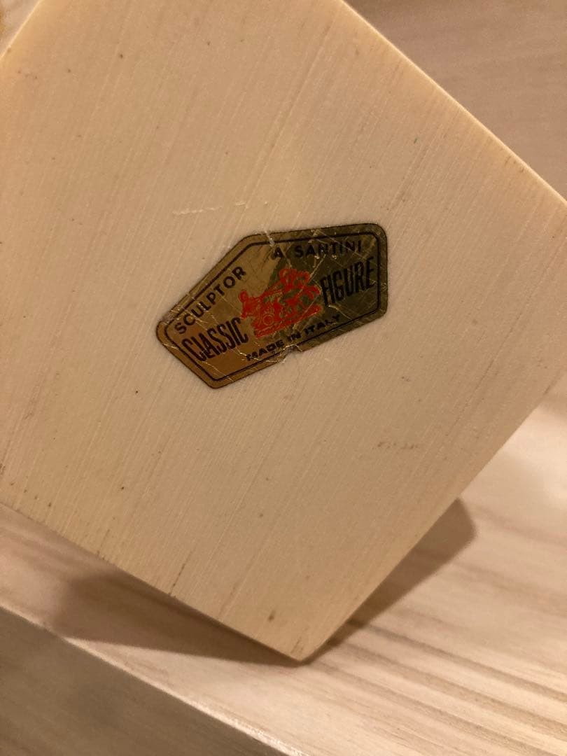 アイボリー　イタリア　女性像彫刻3体セット