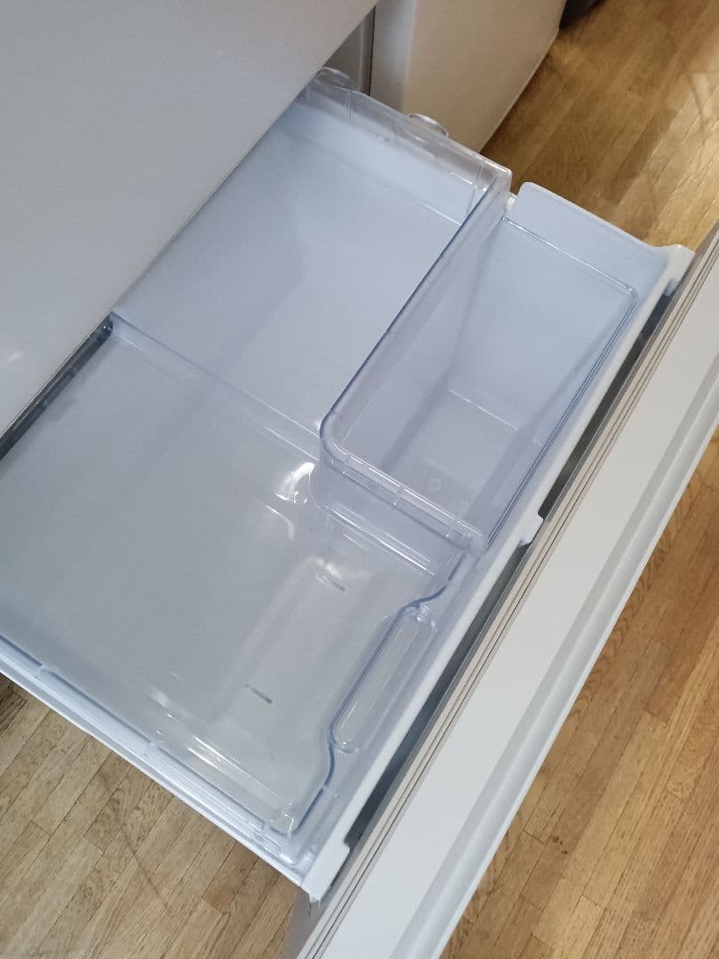 糸の切れた凧 様【超美品】ホワイト冷蔵庫 2022年式　自動製氷機能つき