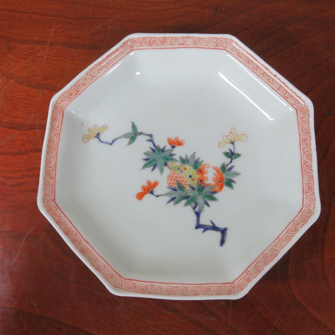 八角鉢 八角皿 九谷 花草 草花 果実 ザクロ その1