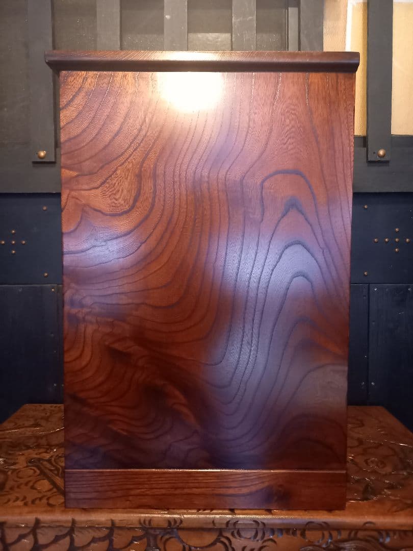 和物　高級　木組細工　欅　良杢目　無垢材　一枚板　重厚　大引き出し　五杯