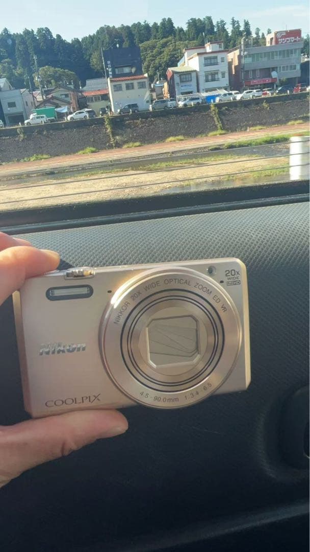 動作確認済 Nikon ニコン COOLPIX S230 デジカメ