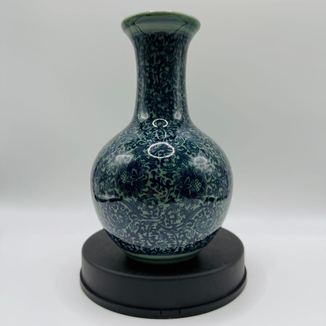 R105 緑釉が枝に絡みつく 花瓶（かびん）陶磁器 アンティーク