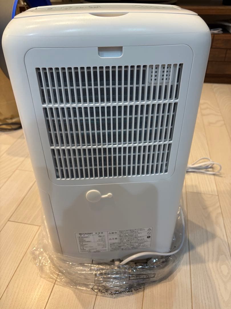 SHARP CV-S71-W 除湿機 高濃度プラズマクラスター7000