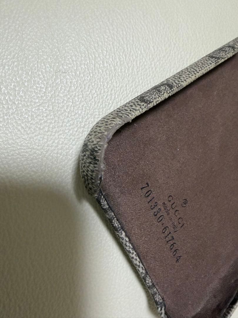 GUCCI GGパターン iPhoneケース